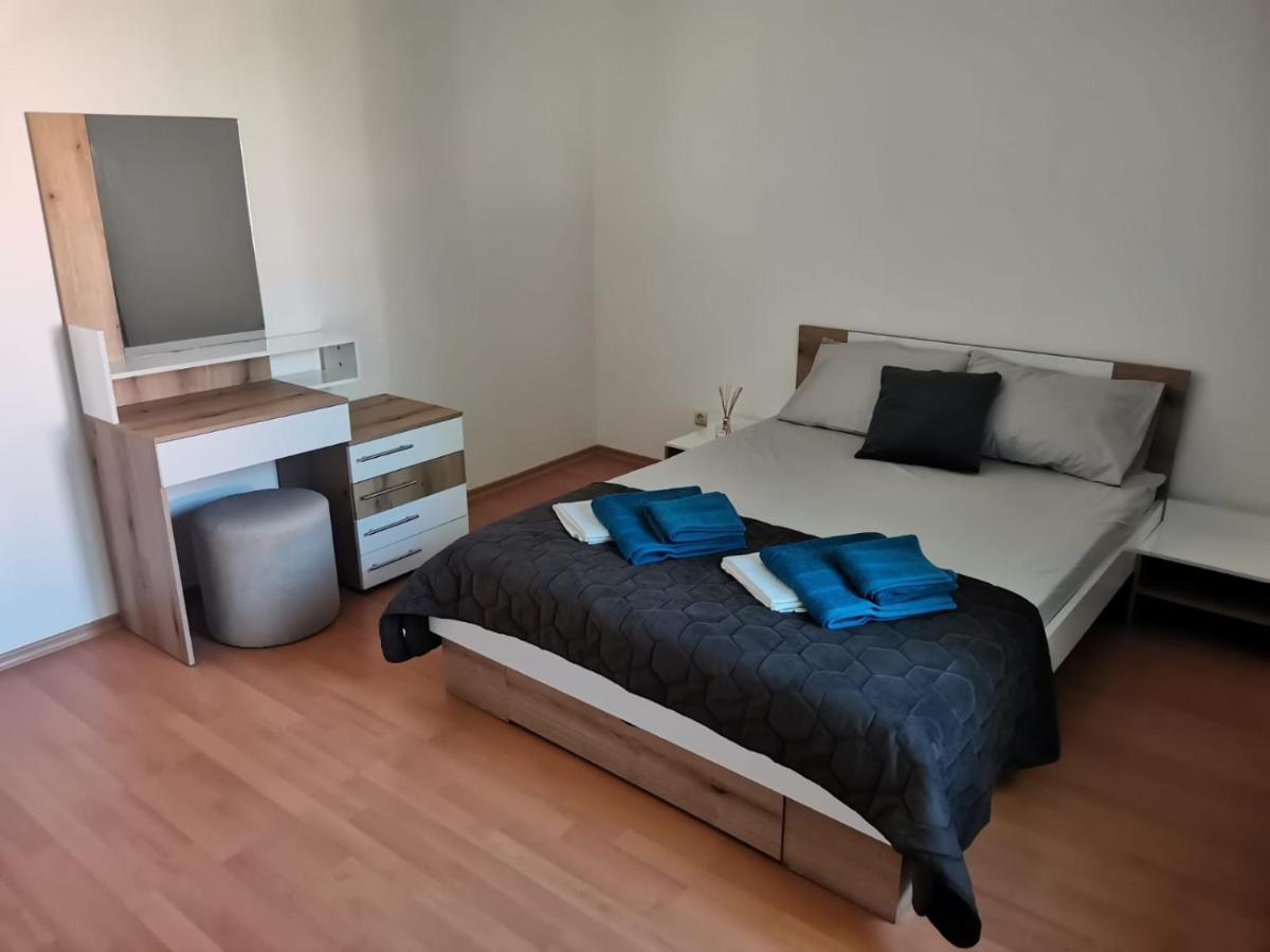 Villa Emine Banya  Exteriör bild